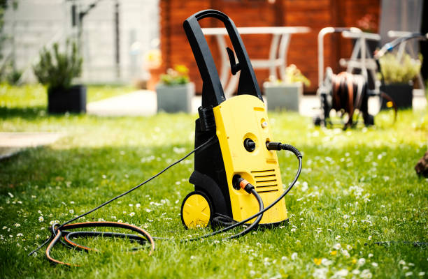 Best Window and Screen Pressure Cleaning in Edinburg, IL